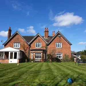 Church Farm Bickenhill