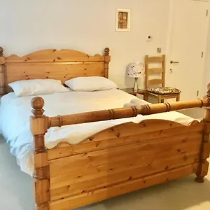 Luxury Ensuite 2 Minutes From Station Cambridge (Cambridgeshire)